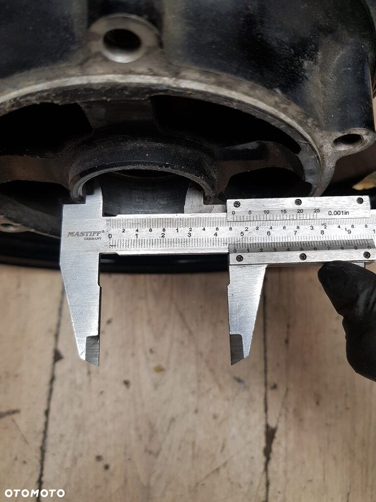 Felga koło przód 18xMT2.15 Yamaha V-Max 1200 VMX12 - 11