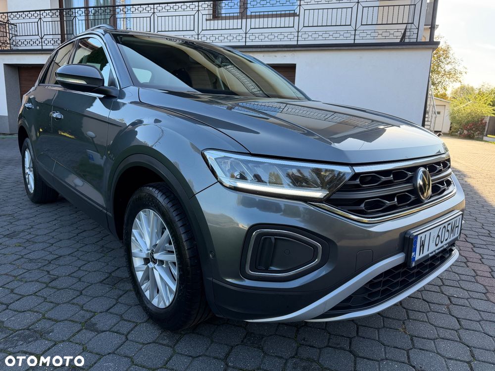 Volkswagen T-Roc 1.5 TSI Life Plus DSG - 1