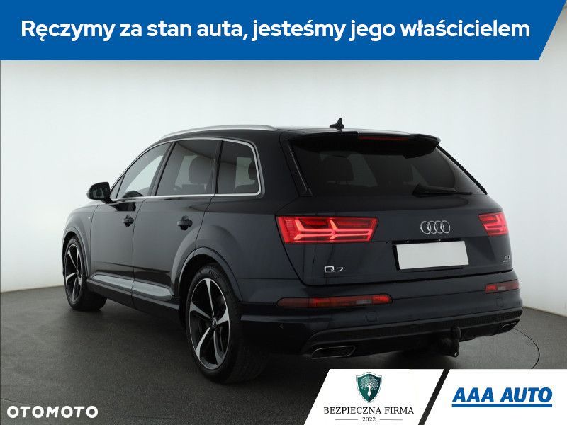 Audi Q7 - 6