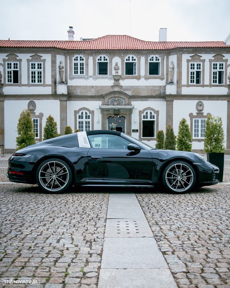 Porsche 911 (992) - 3