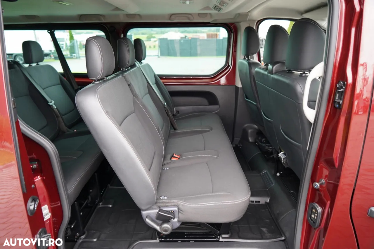 Renault TRAFIC III / AUTOBUZ / 9 LOCURI / 2022 / PRIMUL PROPRIETAR / REVIZAT - 32