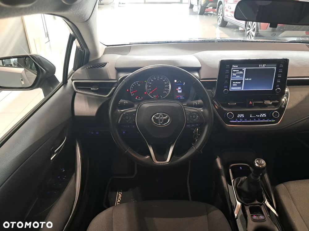 Toyota Corolla - 11
