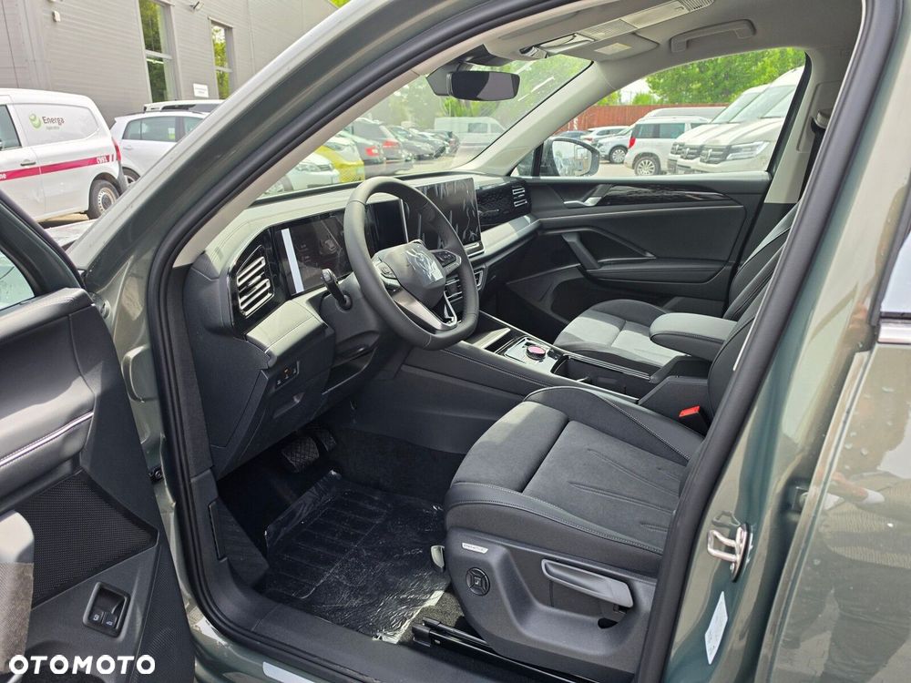 Volkswagen Tiguan 1.5 eHybrid PHEV 150kW Elegance DSG - 17