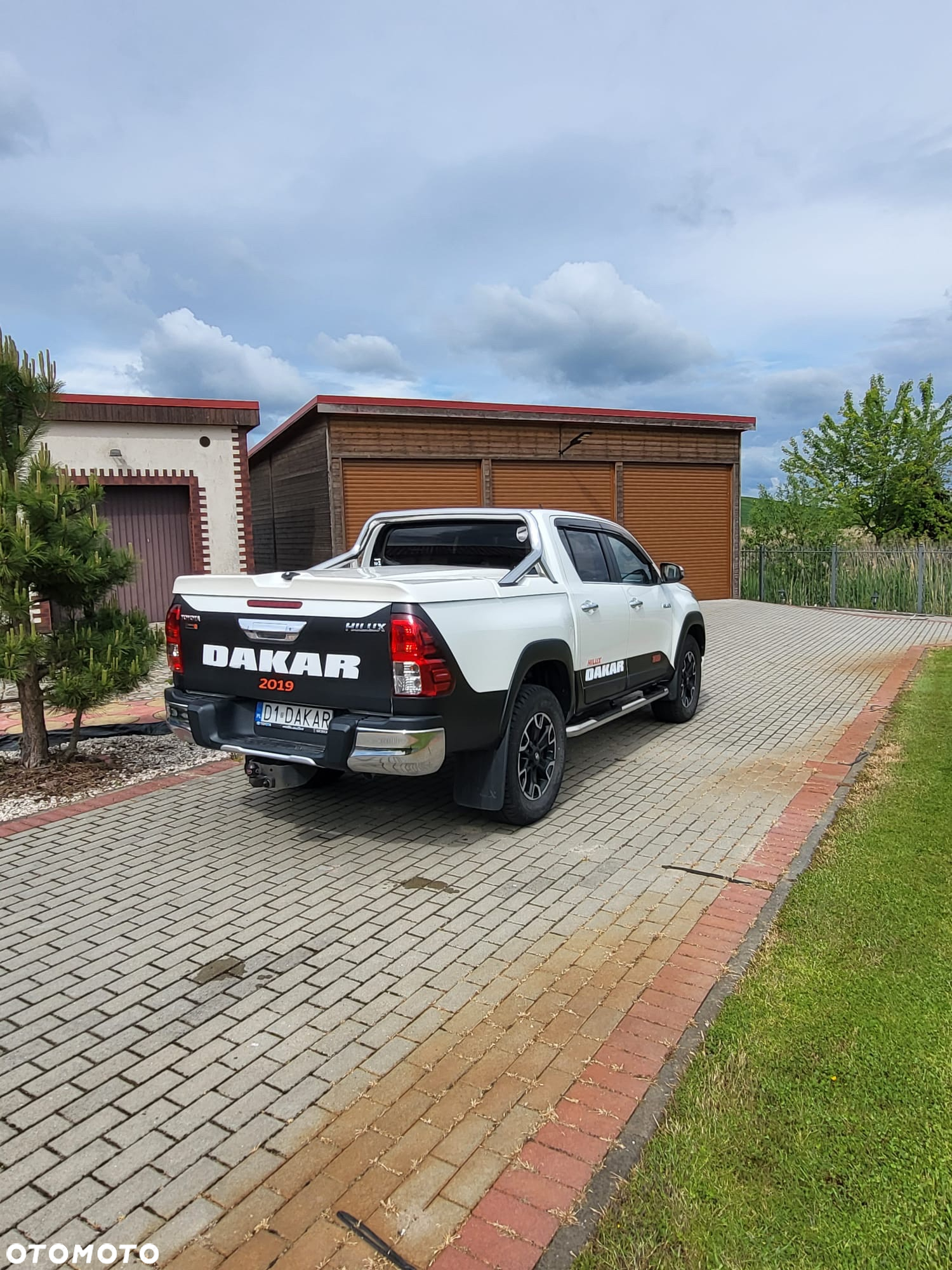 Toyota Hilux - 6
