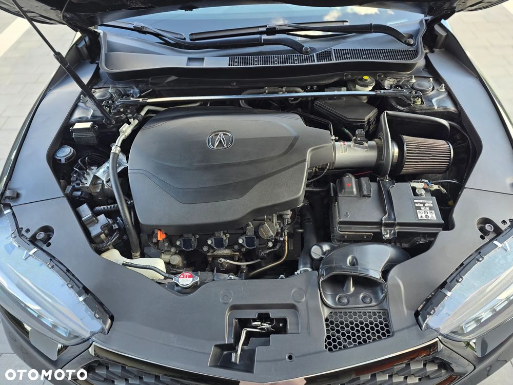 Acura TLX - 17