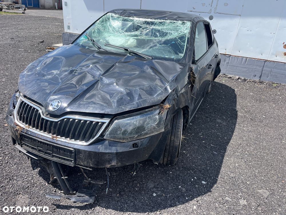 Skoda Fabia 1.0 TSI Drive - 4