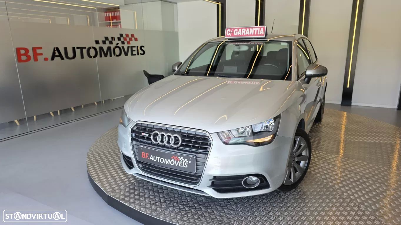 Audi A1 Sportback 1.6 TDI S-line - 1