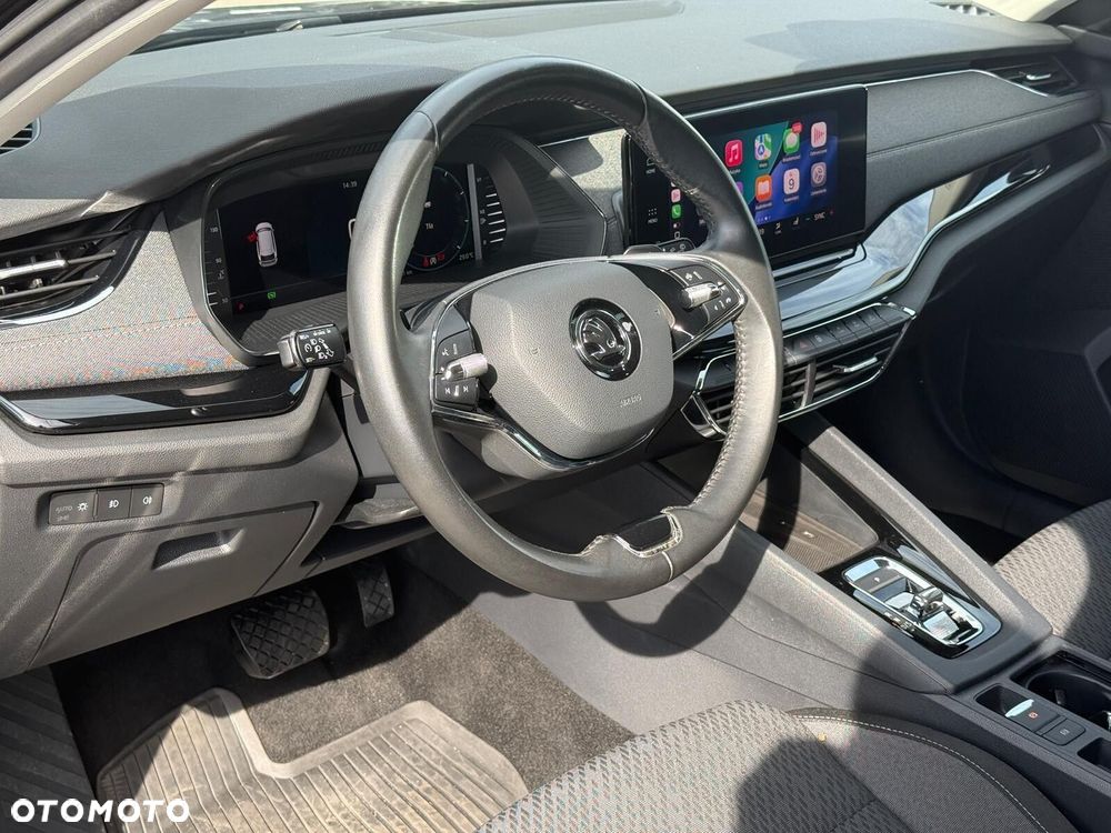Skoda Octavia 2.0 TDI SCR Style DSG - 10