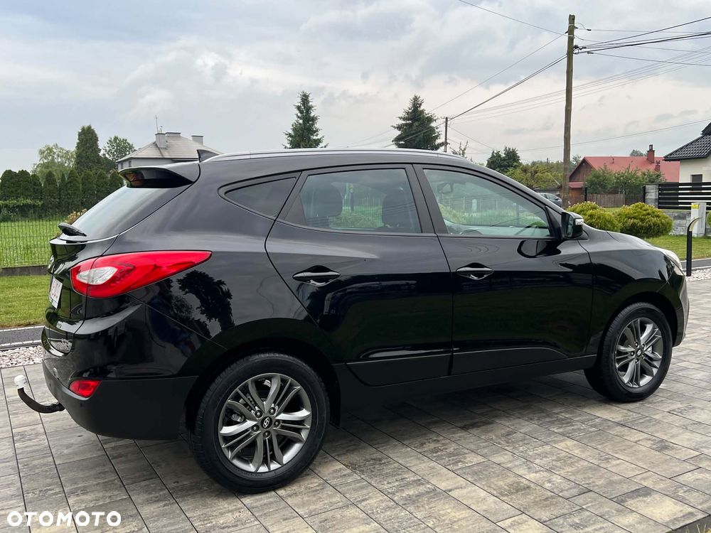 Hyundai ix35 1.6 2WD Fifa World Cup Edition - 9