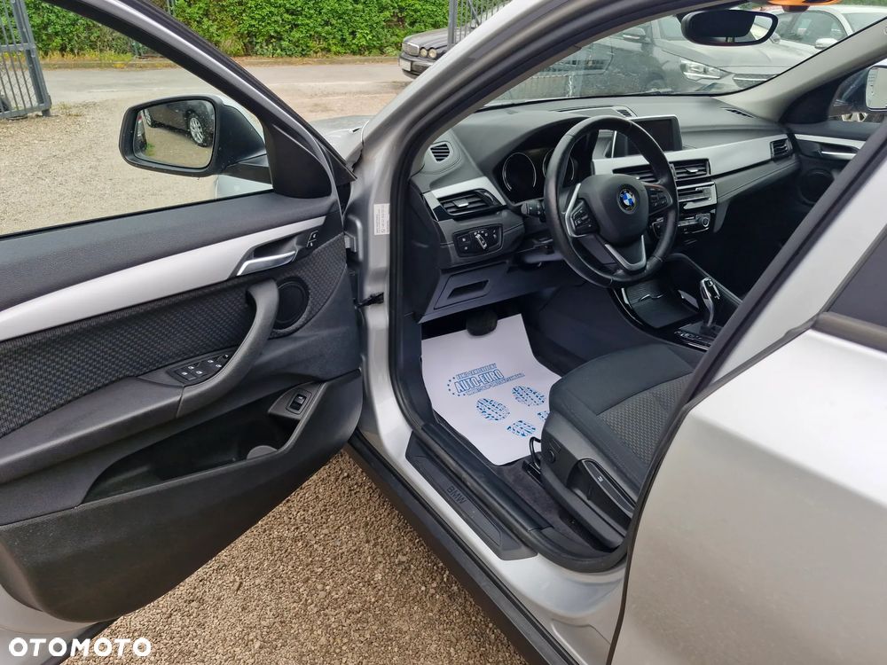 BMW X2 sDrive18d - 11