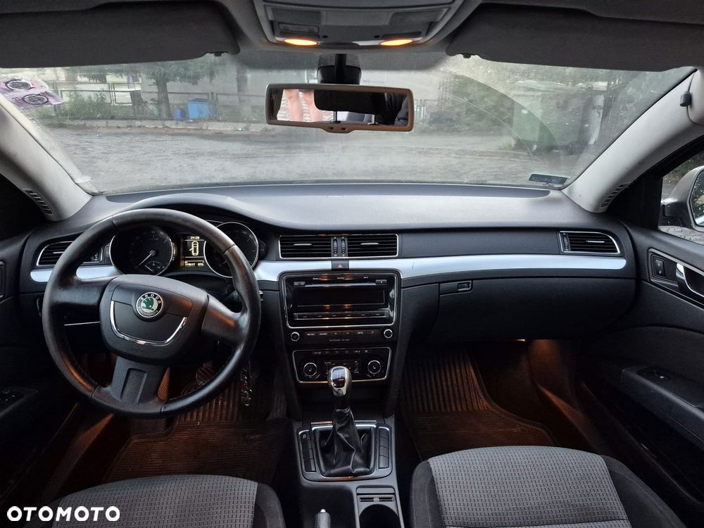 Skoda Superb 1.9 TDI Ambition - 12