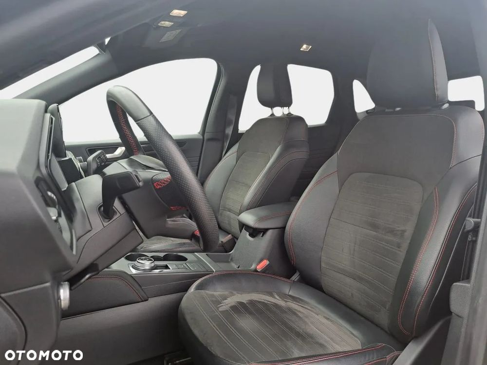 Ford Kuga 2.5 Duratec FHEV ST-LINE - 11