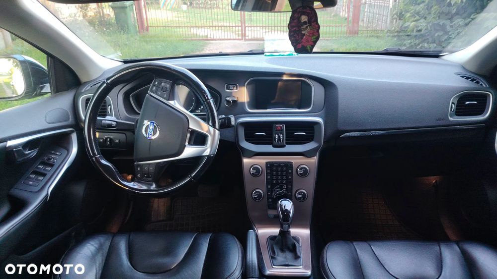 Volvo V40 Cross Country D3 Geartronic Summum - 2