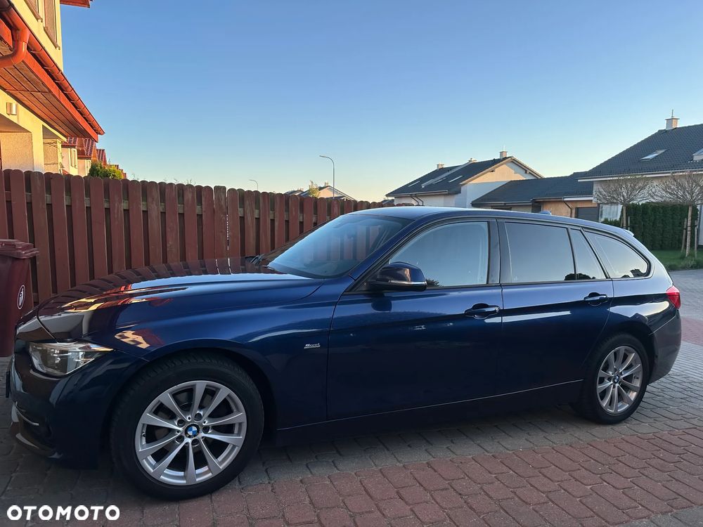 BMW Seria 3 318d Sport Line - 2