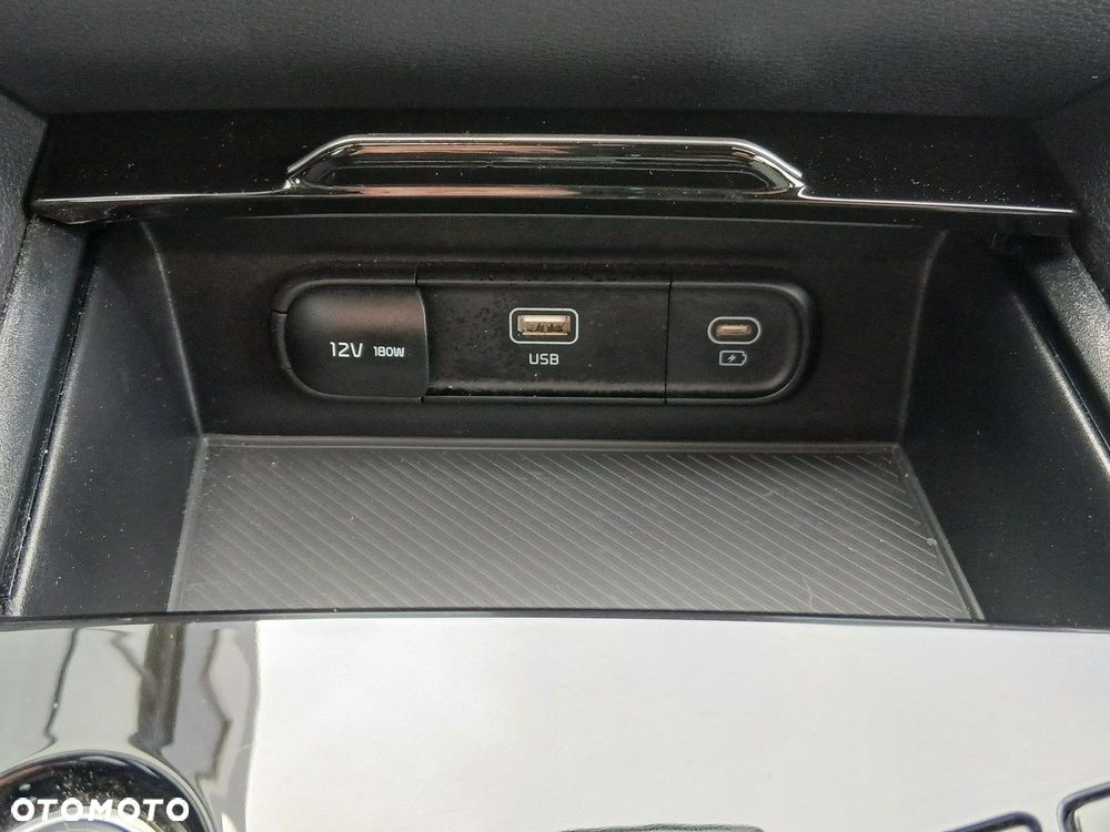 Kia Sportage 1.6 T-GDI Anniversary 2WD DCT - 34