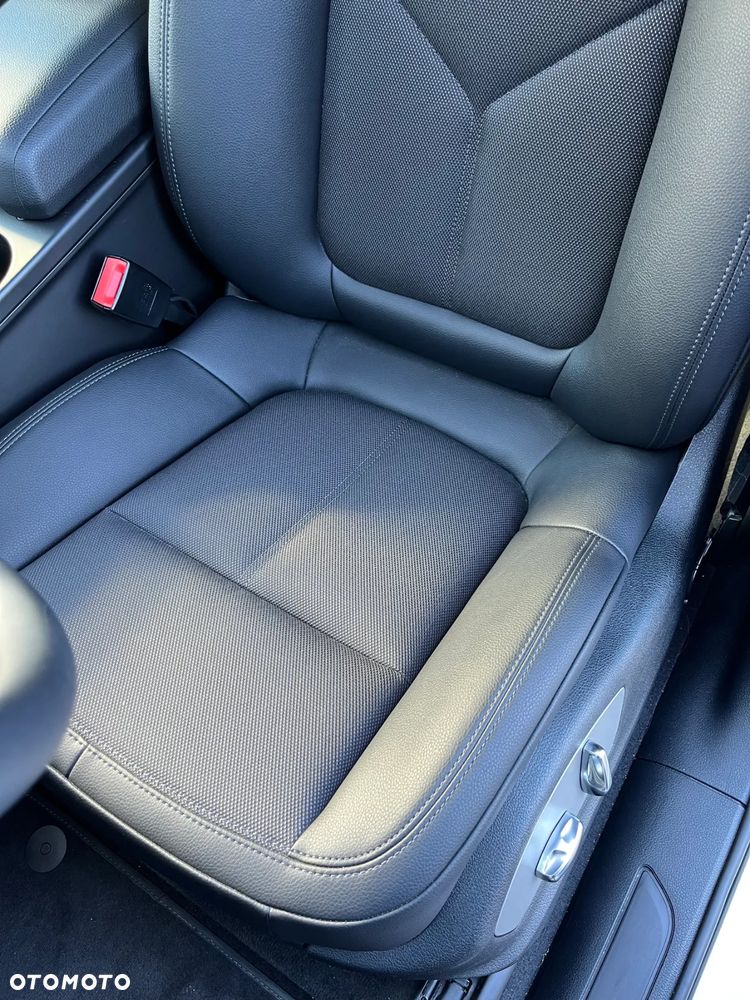 Porsche Macan Standard - 20