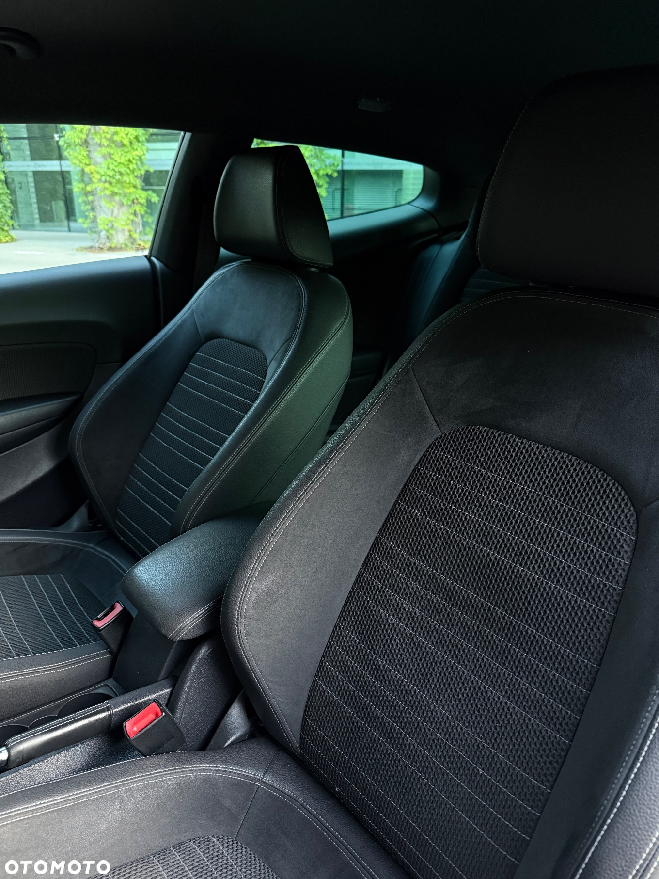 Volkswagen Scirocco 2.0 TSI - 13