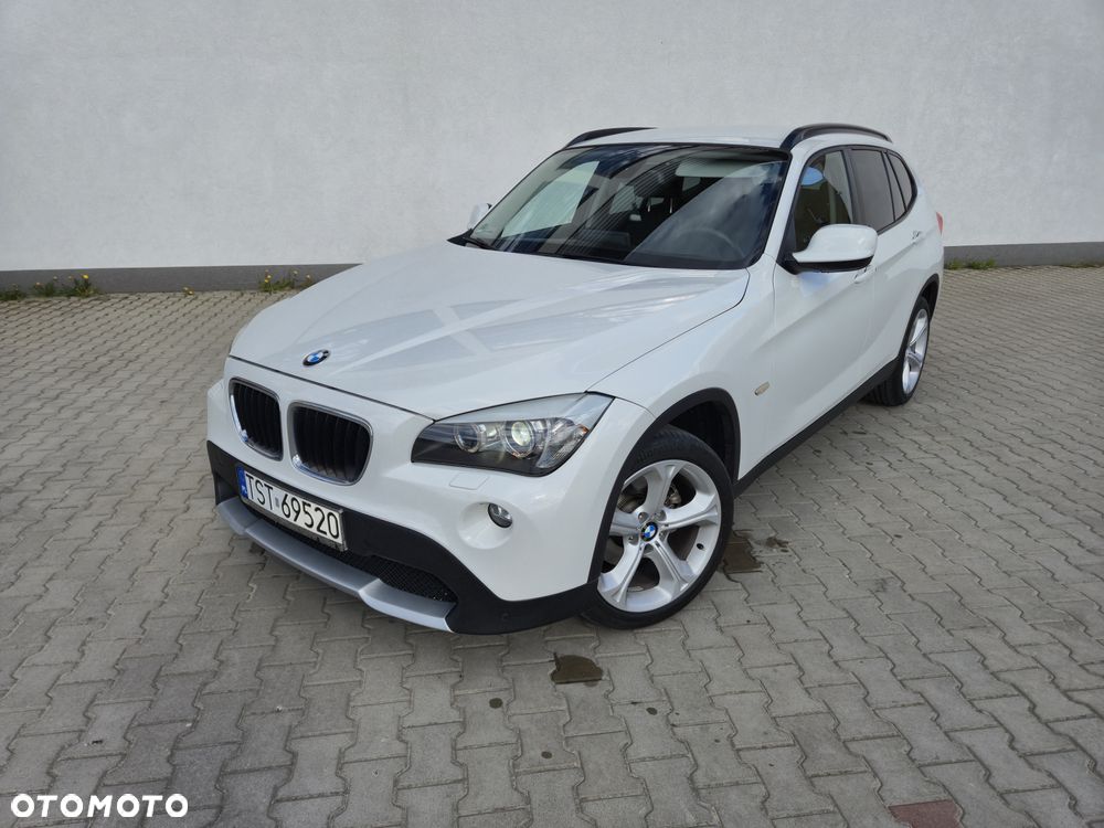 BMW X1 sDrive18i Sport Line - 1