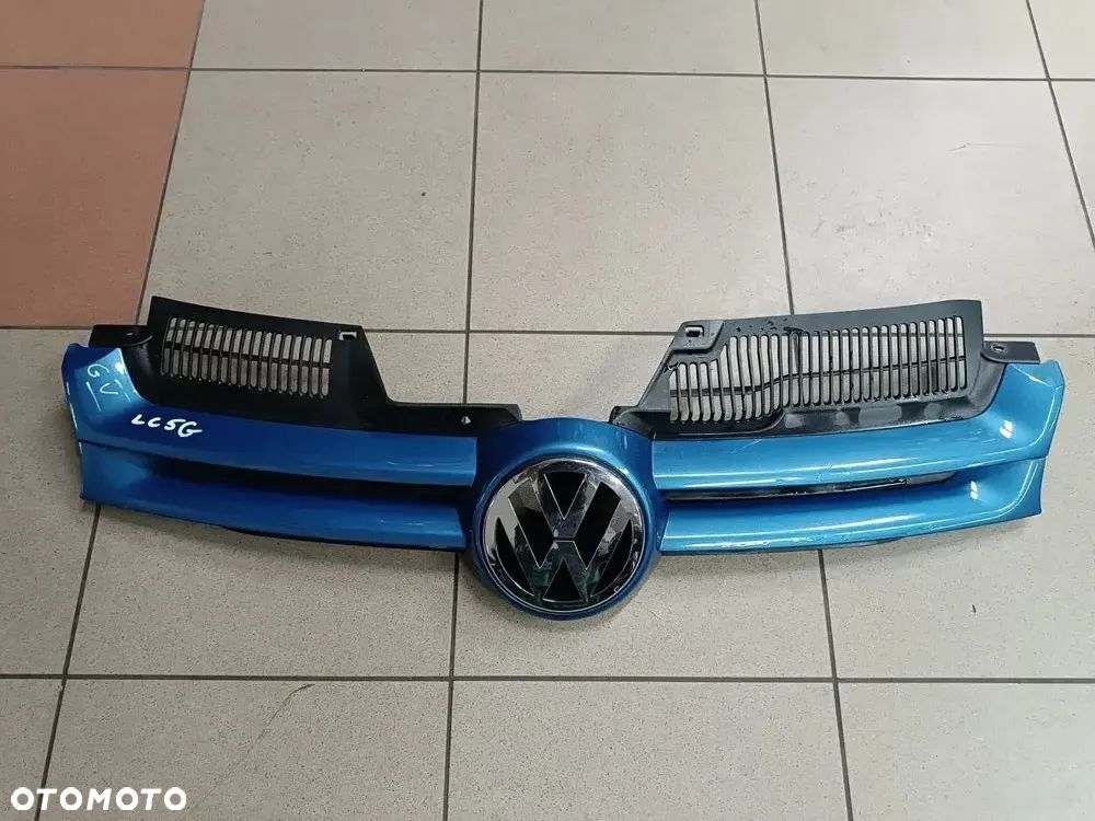 VW Golf 5 V HB 3/5 drzwi zderzak przedni LC5G - 4