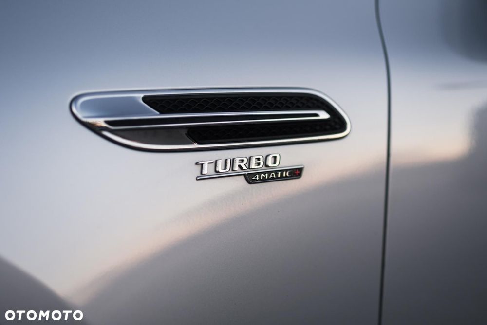 Mercedes-Benz AMG GT 43 4-Matic+ - 40