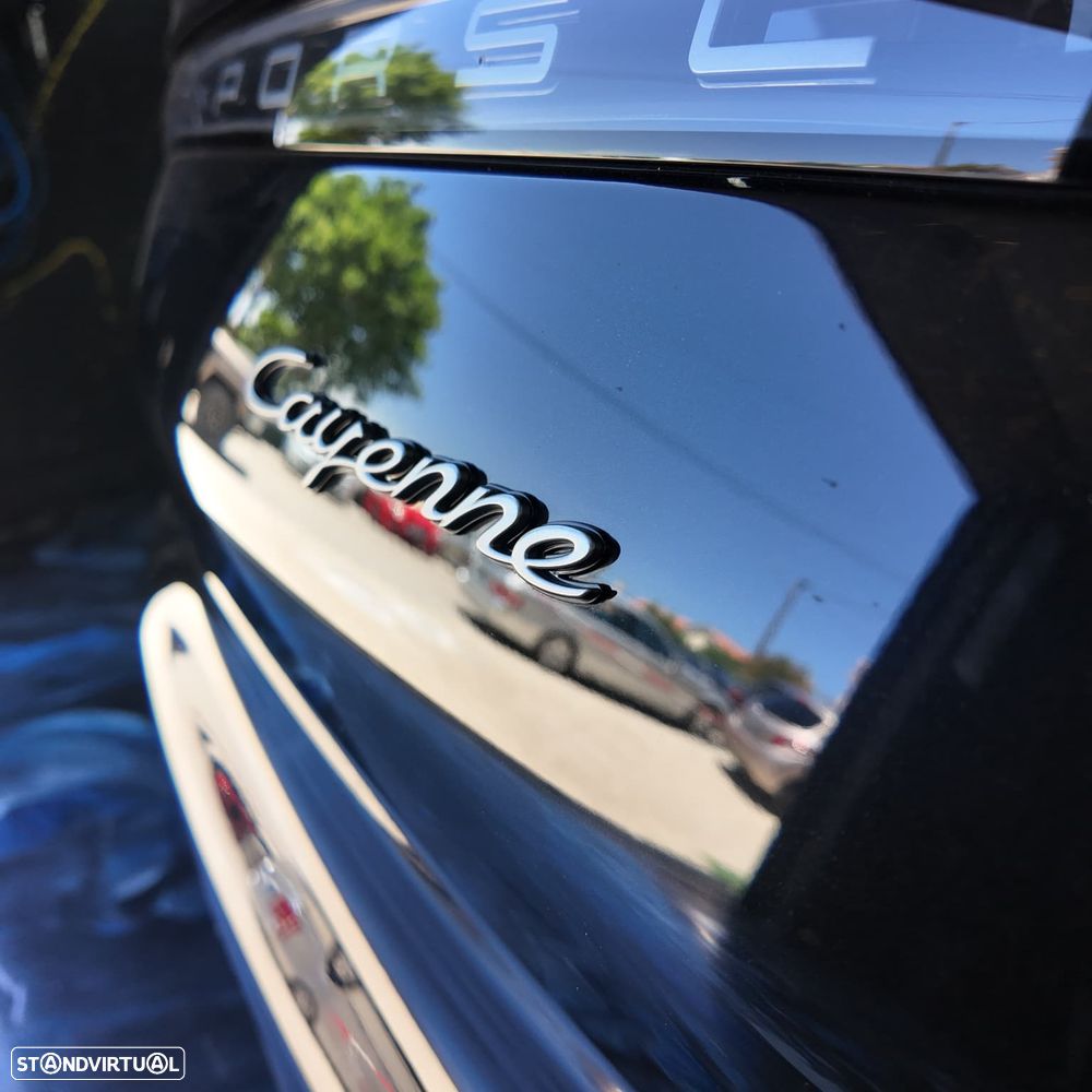 Porsche Cayenne E-Hybrid Platinum Edition - 14