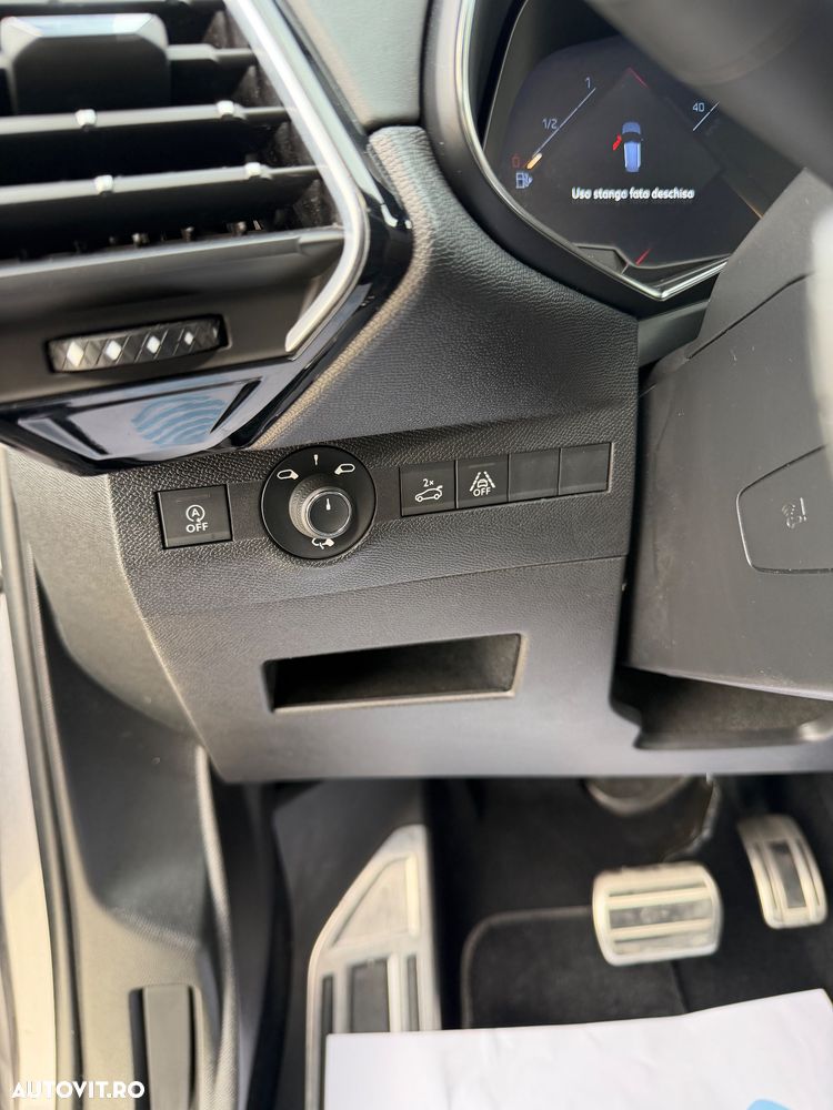 DS Automobiles DS 7 Crossback - 16