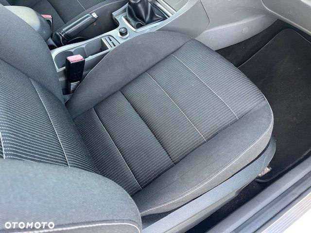 Ford Focus - 21