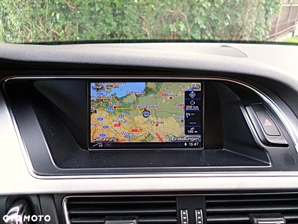 Audi A4 Avant 2.0 TDI DPF clean diesel S line Sportpaket - 11