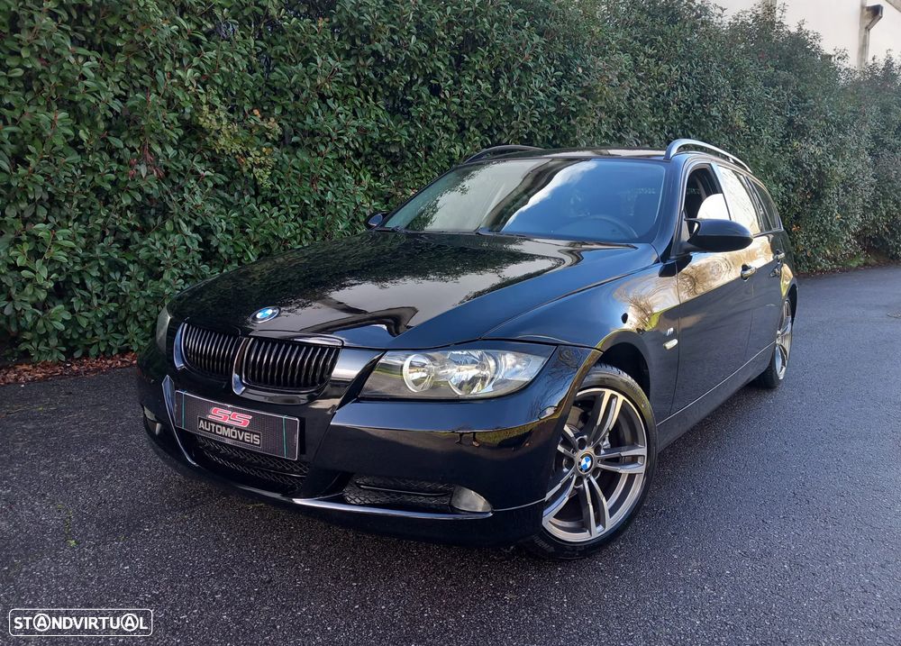 BMW 318 d Navigation Sport - 1