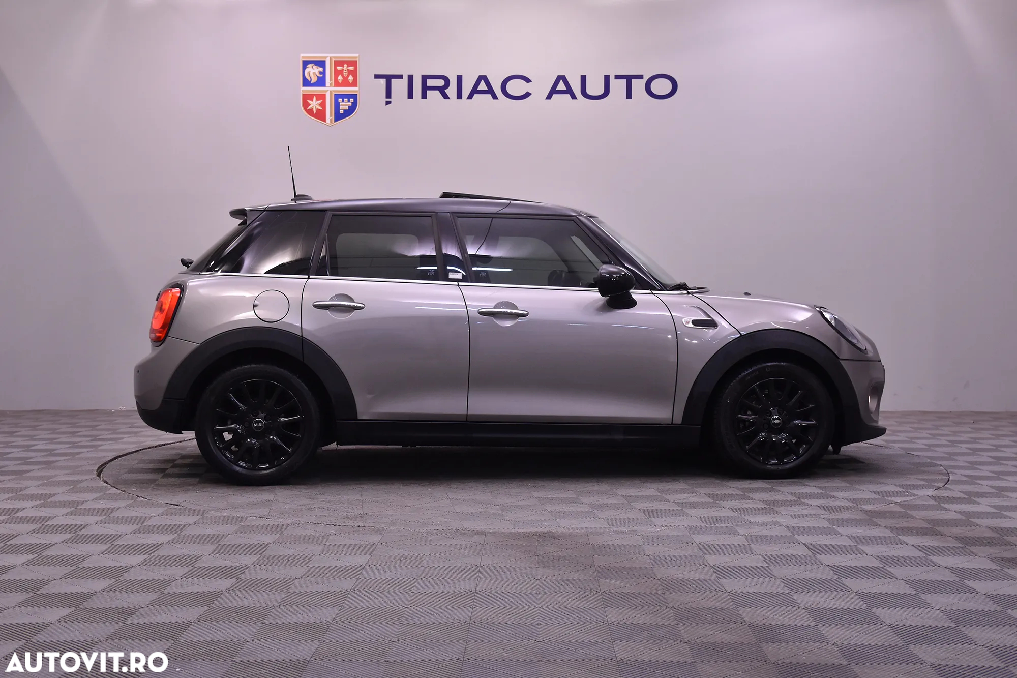 Mini Cooper - 6
