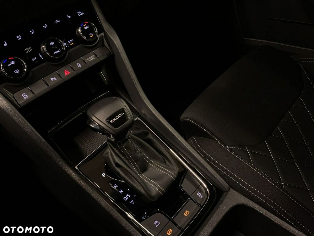 Skoda Karoq - 33