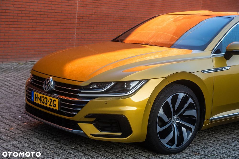 Volkswagen Arteon 2.0 TSI DSG R-Line Edition - 2