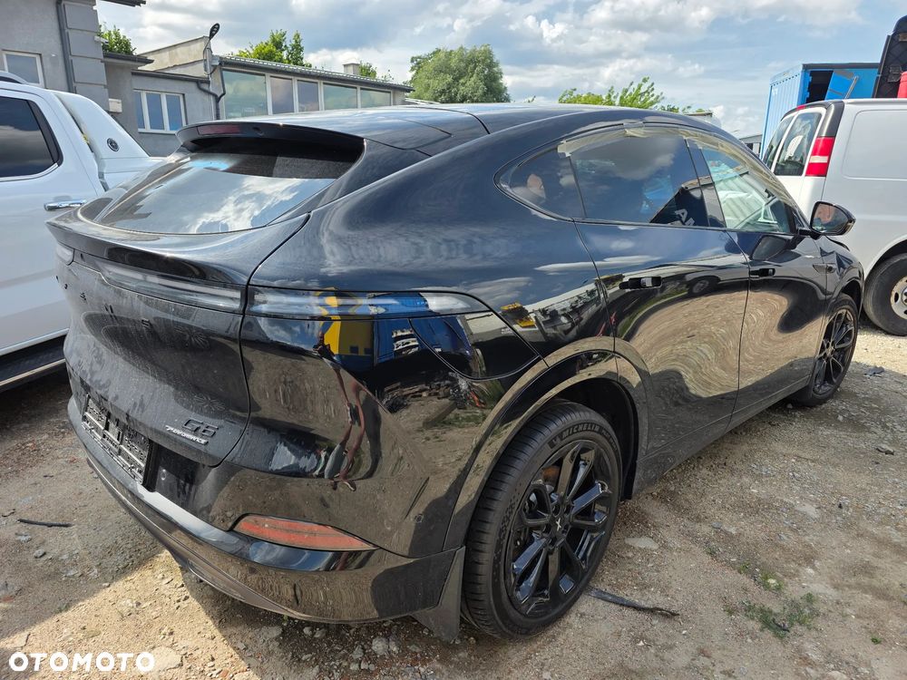 XPeng G6 80.8 kWh AWD Performance PRO - 7