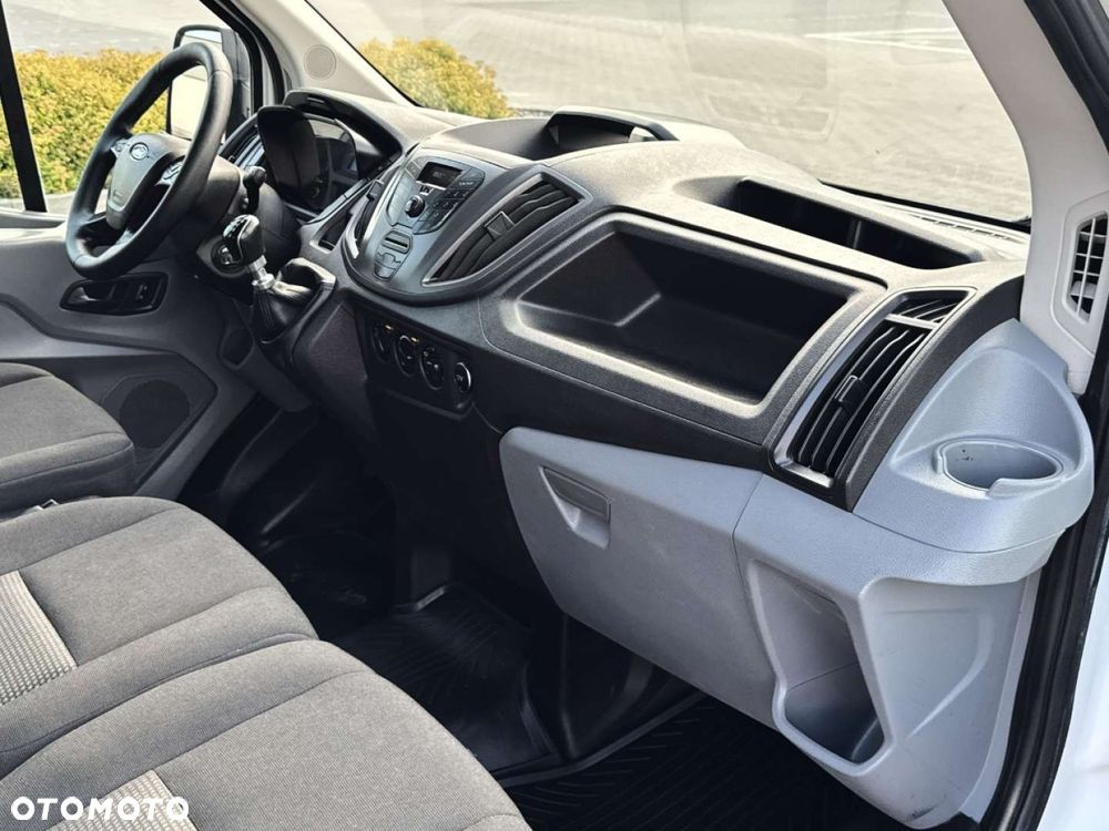 Ford Transit - 8