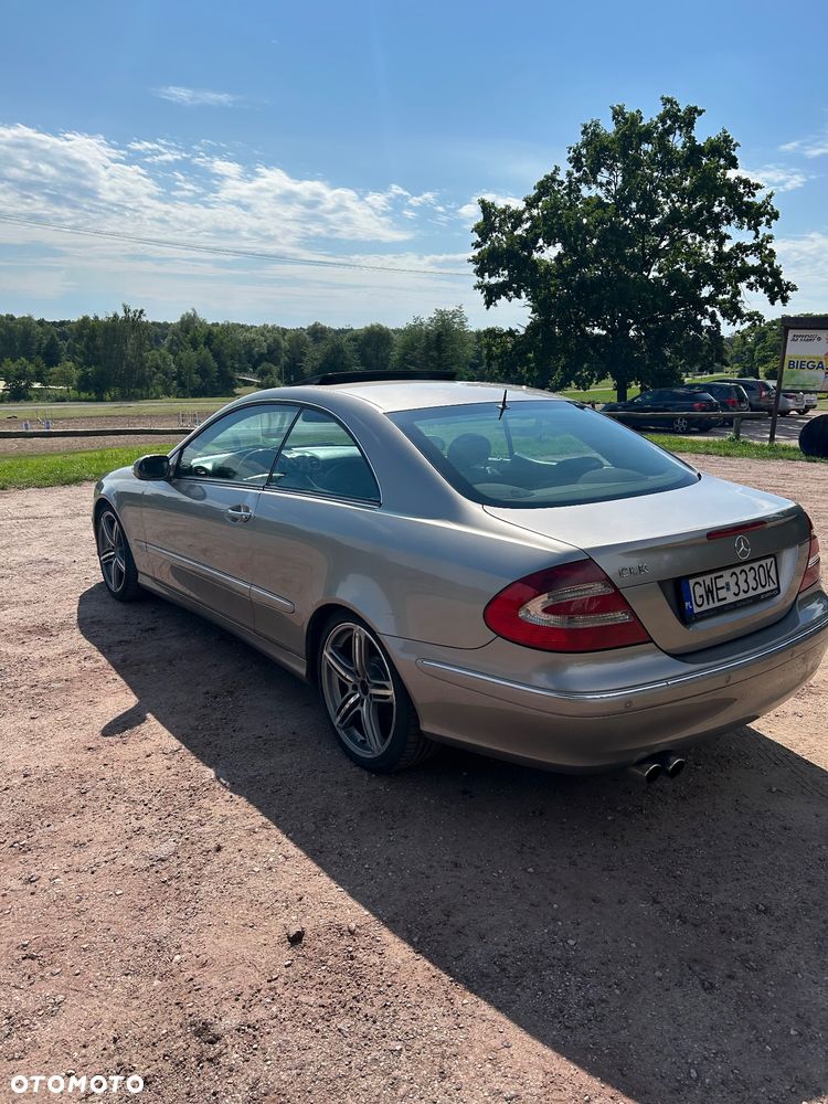 Mercedes-Benz CLK - 5