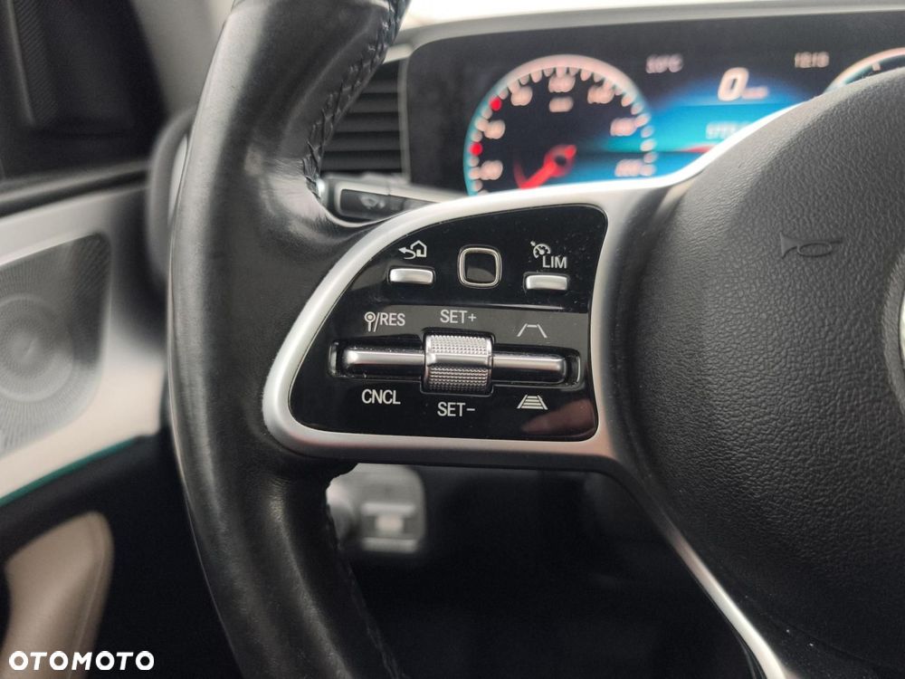 Mercedes-Benz GLE - 16