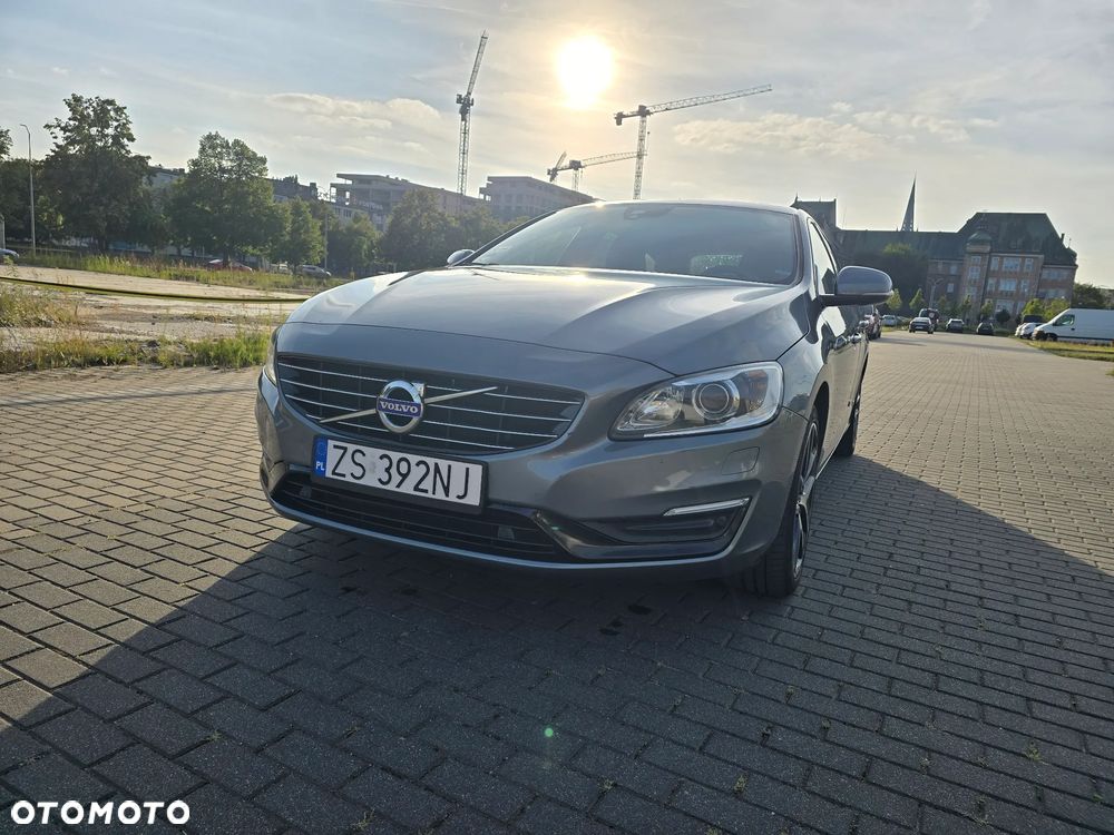 Volvo V60 D4 - 1
