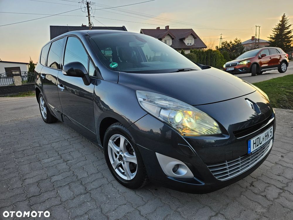 Renault Scenic 2.0 16V 140 CVT Dynamique - 5