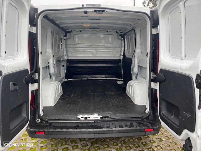 Opel VIVARO COM AC - 7