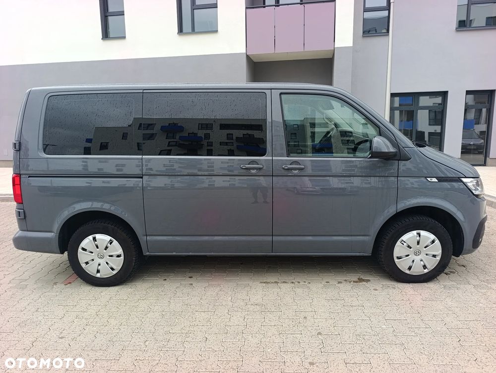 Volkswagen Transporter - 2