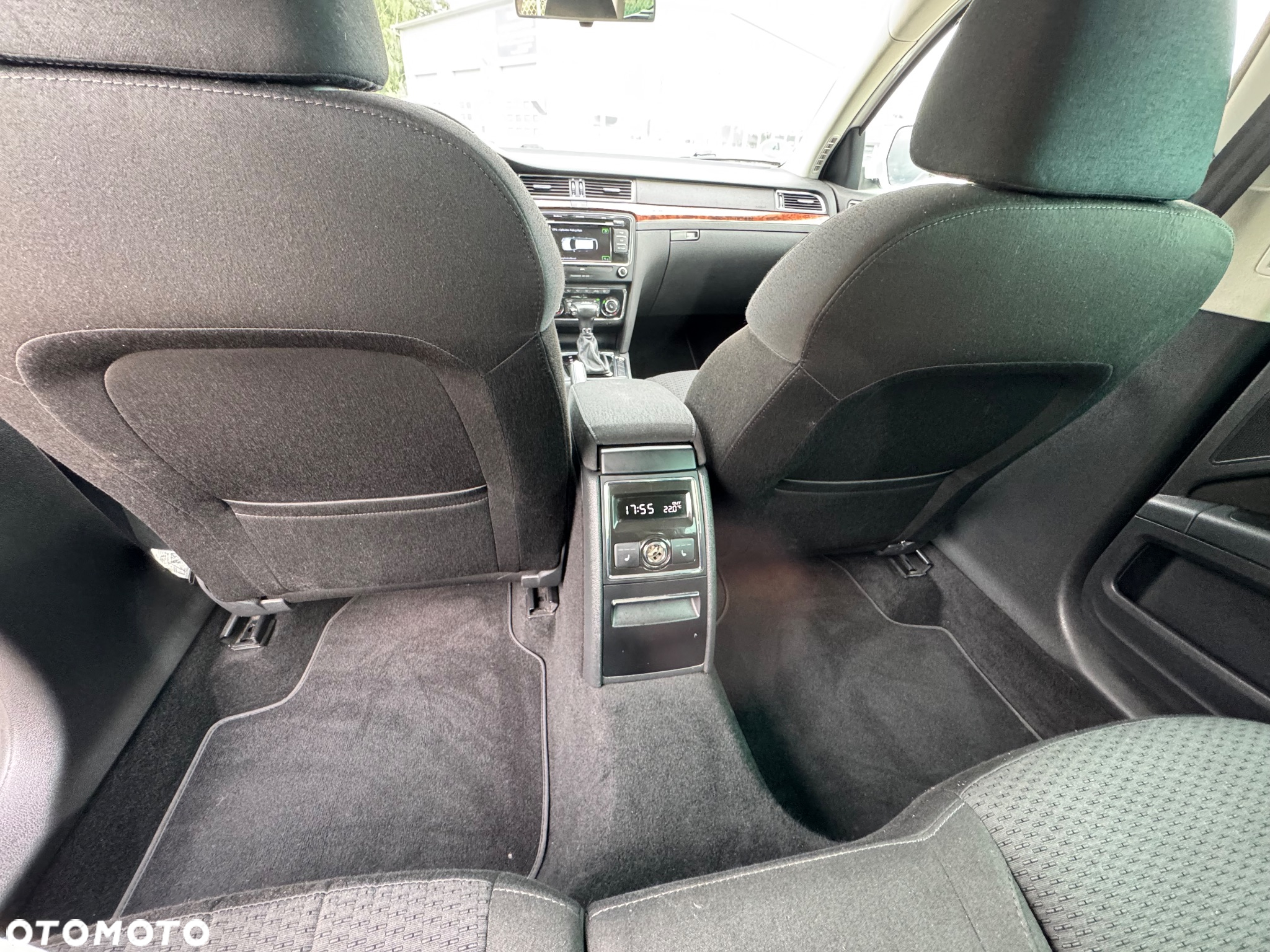 Skoda Superb 1.8 TSI Ambition DSG - 10