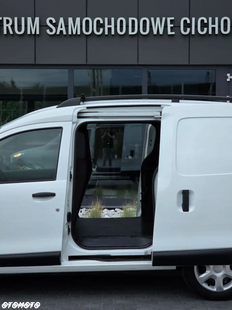 Dacia DOKKER Van 1.3 TCe Comfort Clim 100KM 5d Express I BEZWYPADKOWA z Polskiego Salonu I Wyjątkowo ładny i Zadbany Egzemplarz z Pełną Histroią Serwisową I Zabudowana Przestrzeń ładunkowa I Faktura Vat 23% I Pierwszy i Jedyny Właściciel I - 18