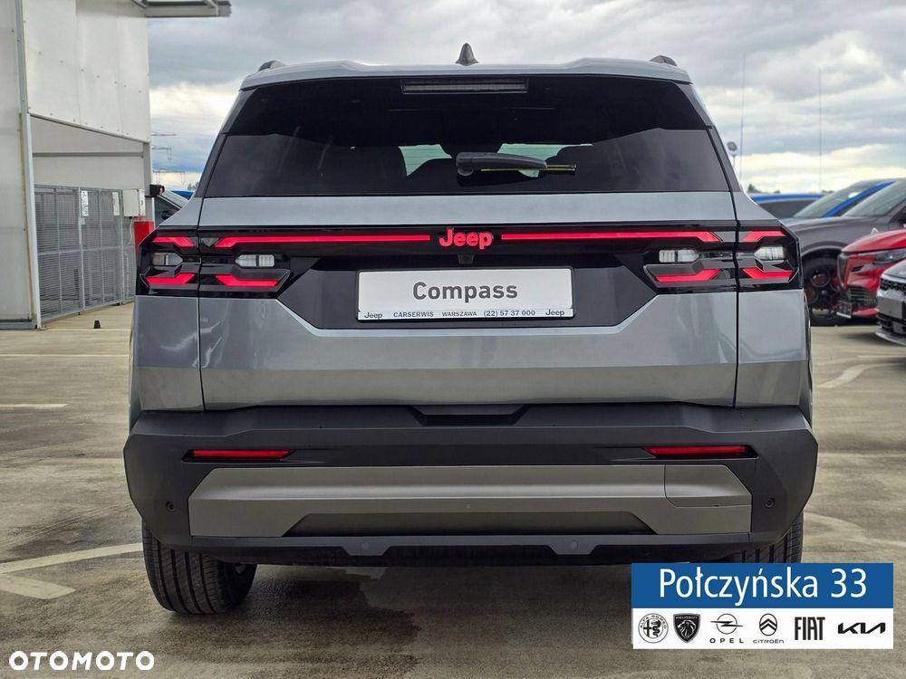 Jeep Compass - 4