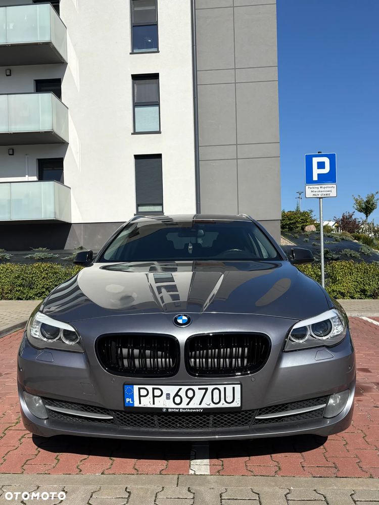BMW Seria 5 2012 photo 2