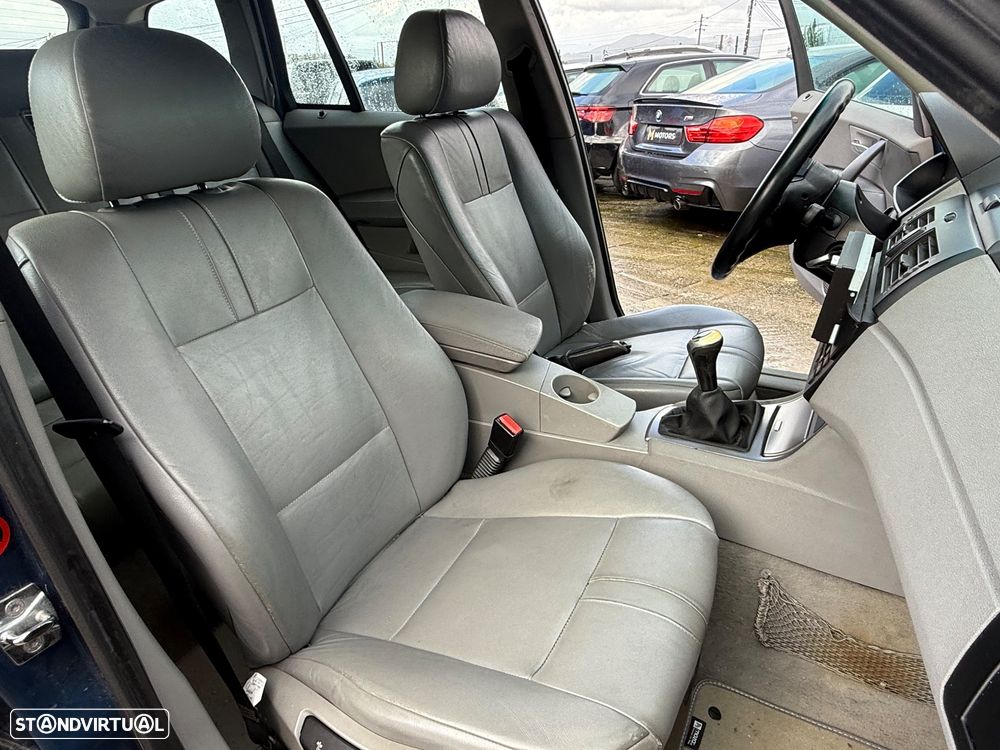 BMW X3 2.0 d SE - 16