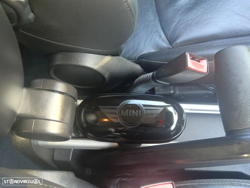 MINI Countryman Cooper D - 14