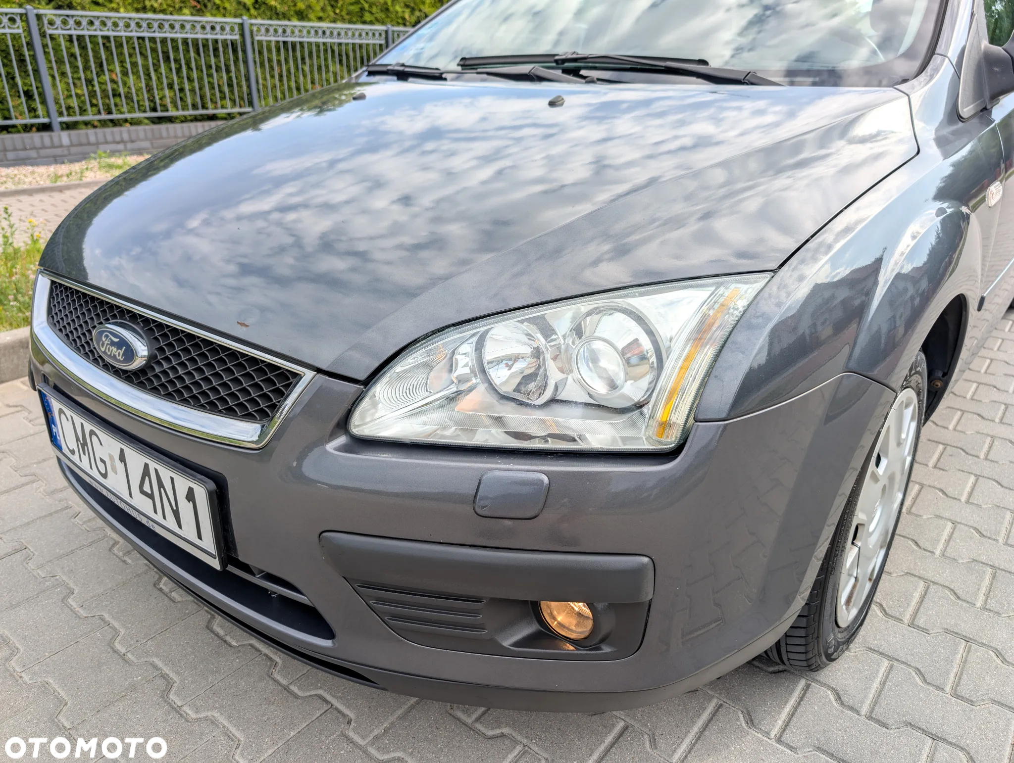 Ford Focus 1.6 16V Ghia - 33