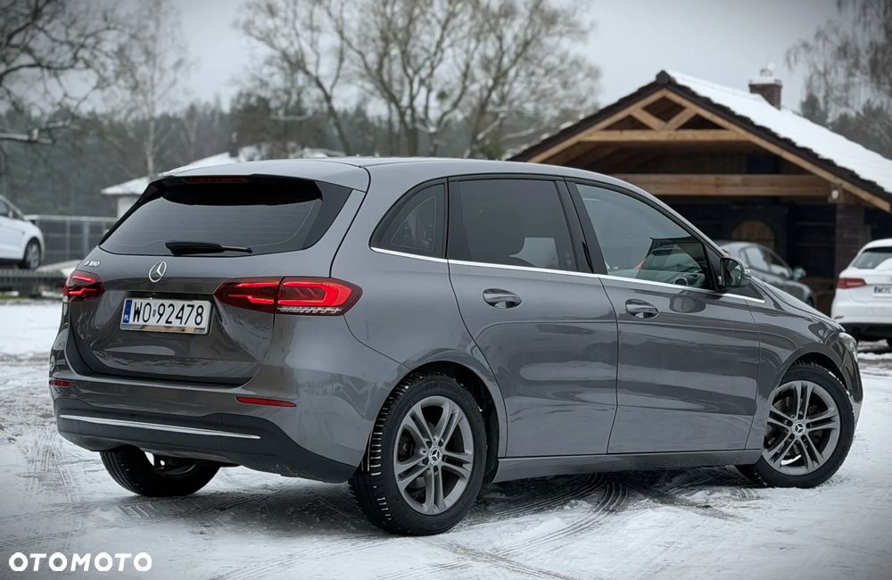 Mercedes-Benz Klasa B 180 7G-DCT Progressive - 21