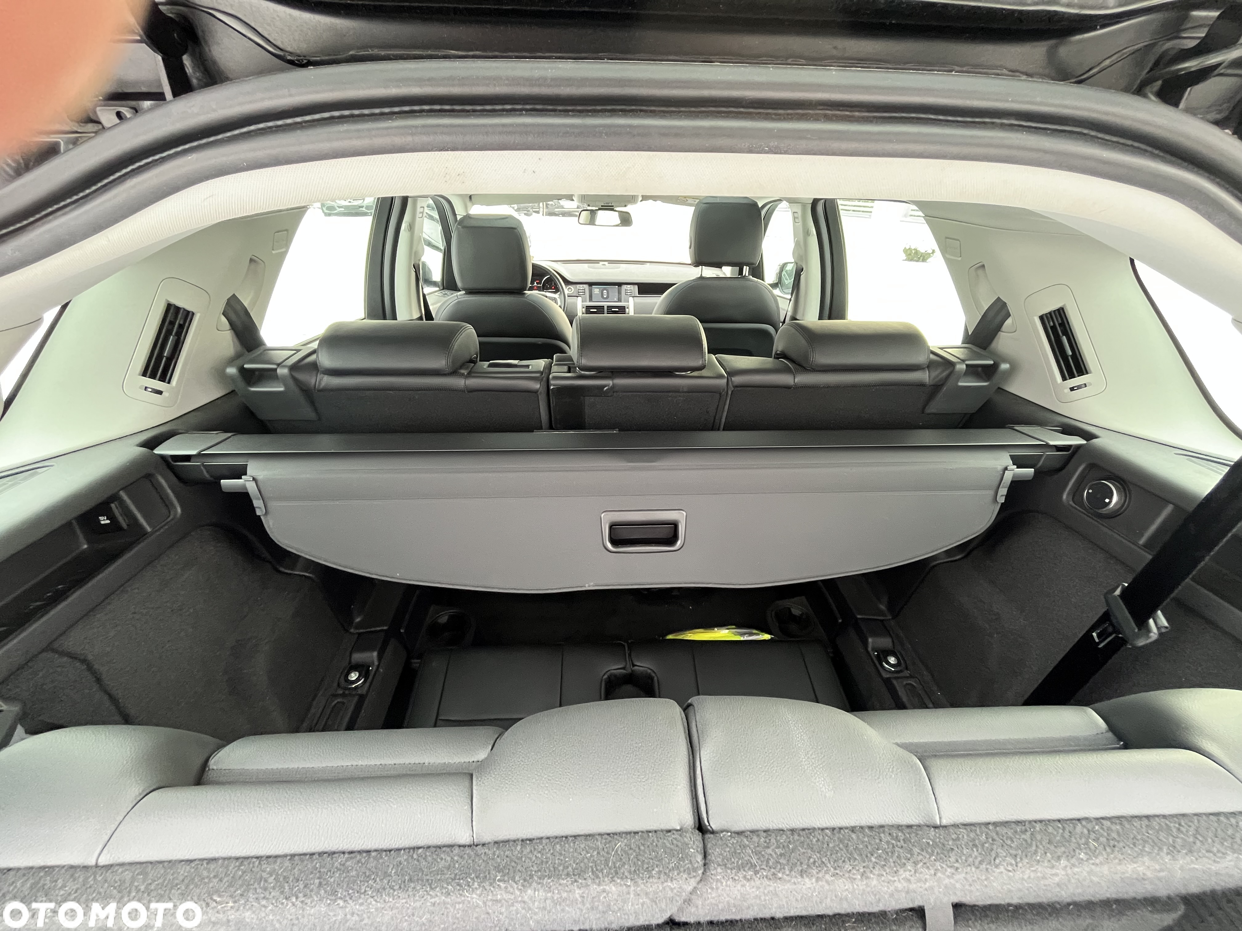 Land Rover Discovery Sport 2.0 eD4 HSE - 16