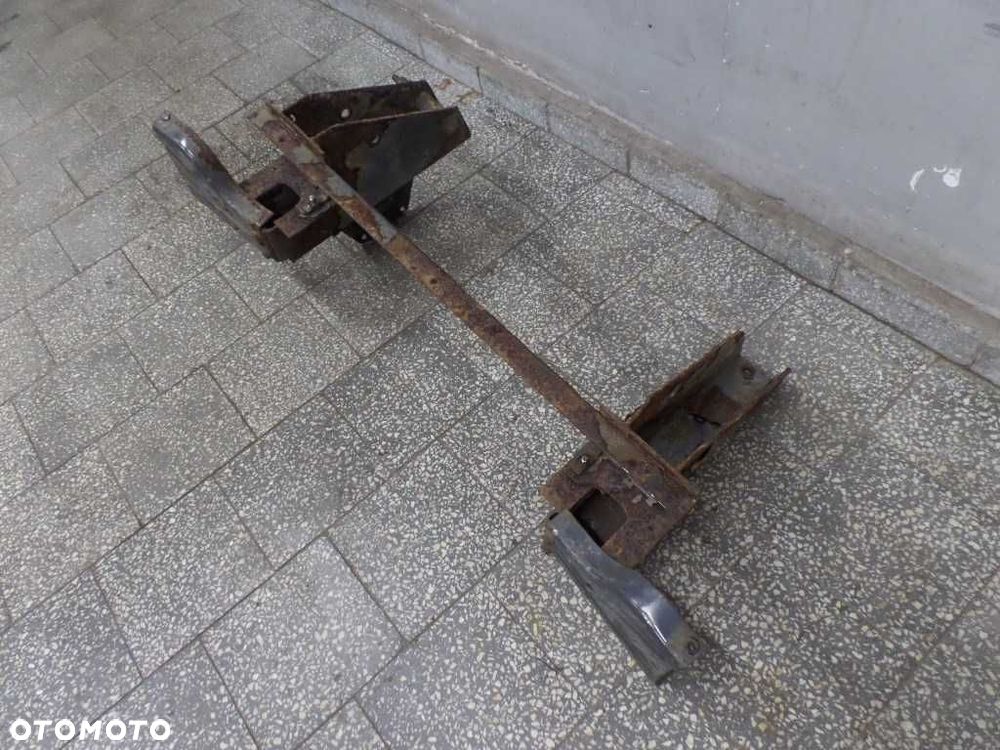 DAF LF 45 55 EURO 5 06-14 BELKA WSPORNIK ZDERZAKA PRZOD - 2